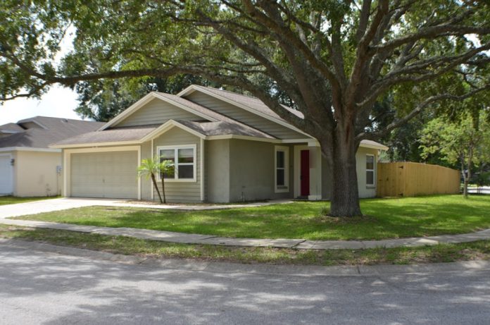 The Classic ‘Edward Scissorhands’ Home